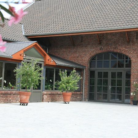 Hotel Oude Eycke มาเซค ภายนอก รูปภาพ